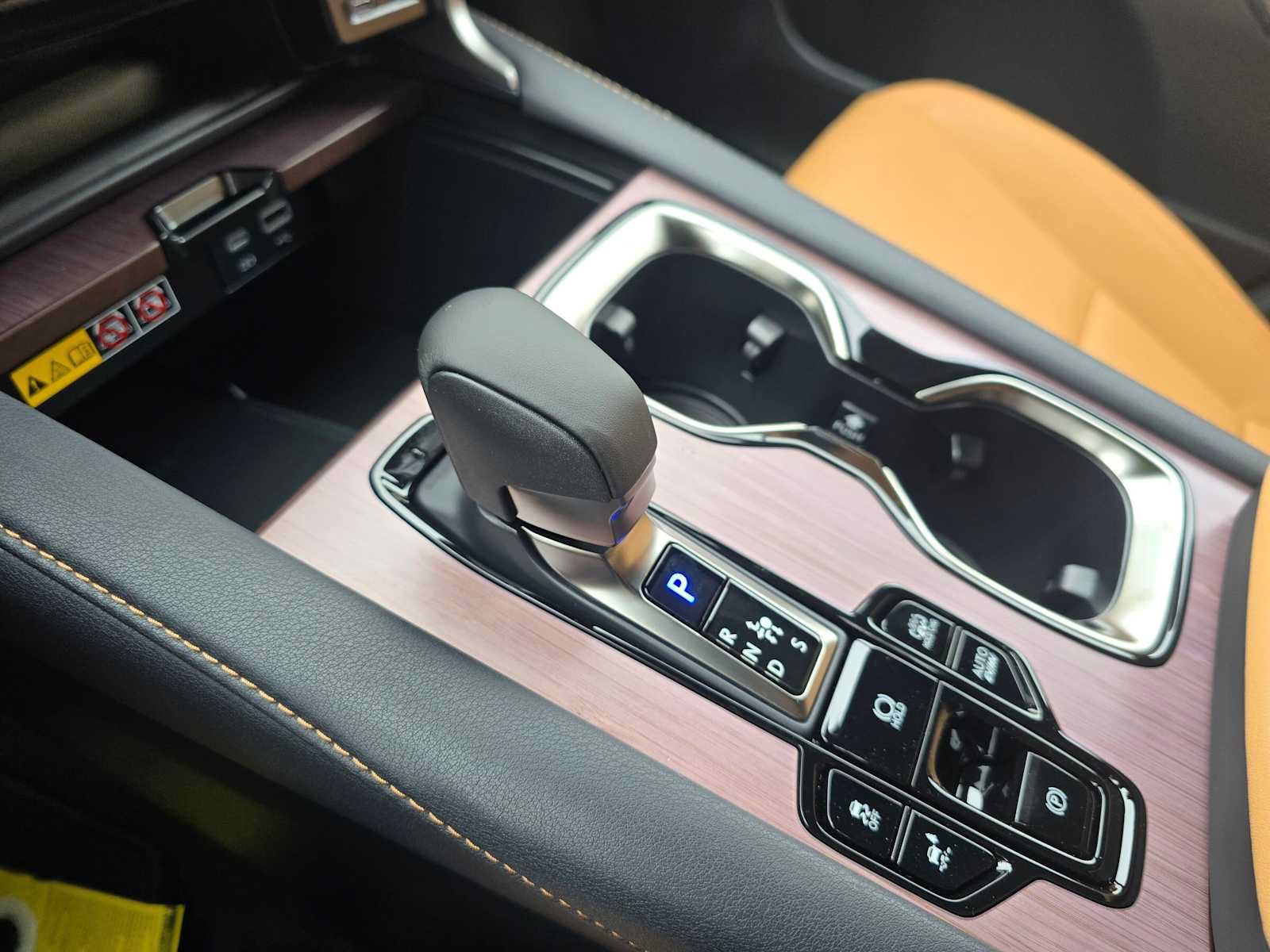 New 2026 Lexus RX 450h AWD w/ Convenience Package image 31