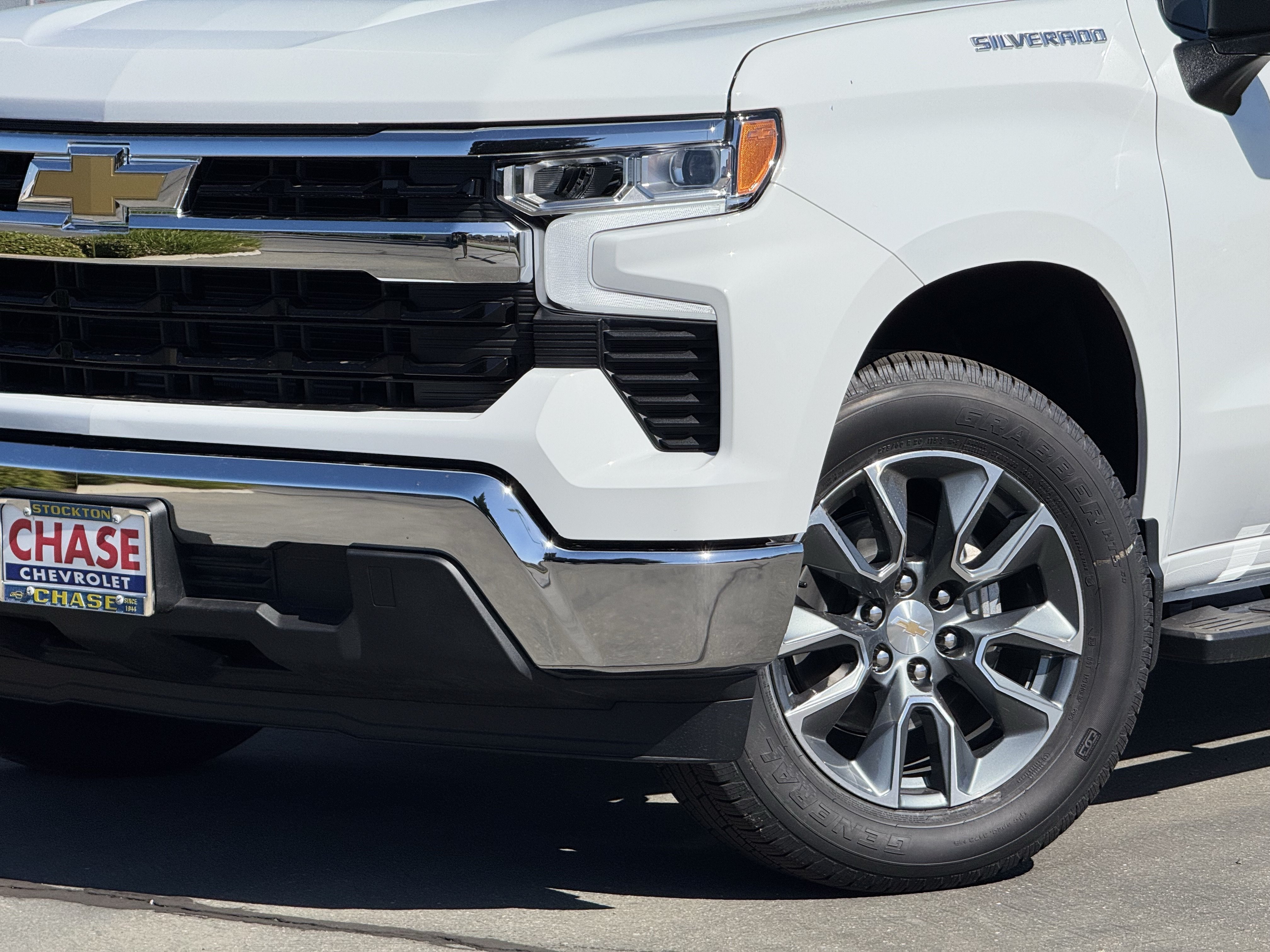 New 2026 Chevrolet Silverado 1500 LT w/ All Star Edition Plus RWD image 3