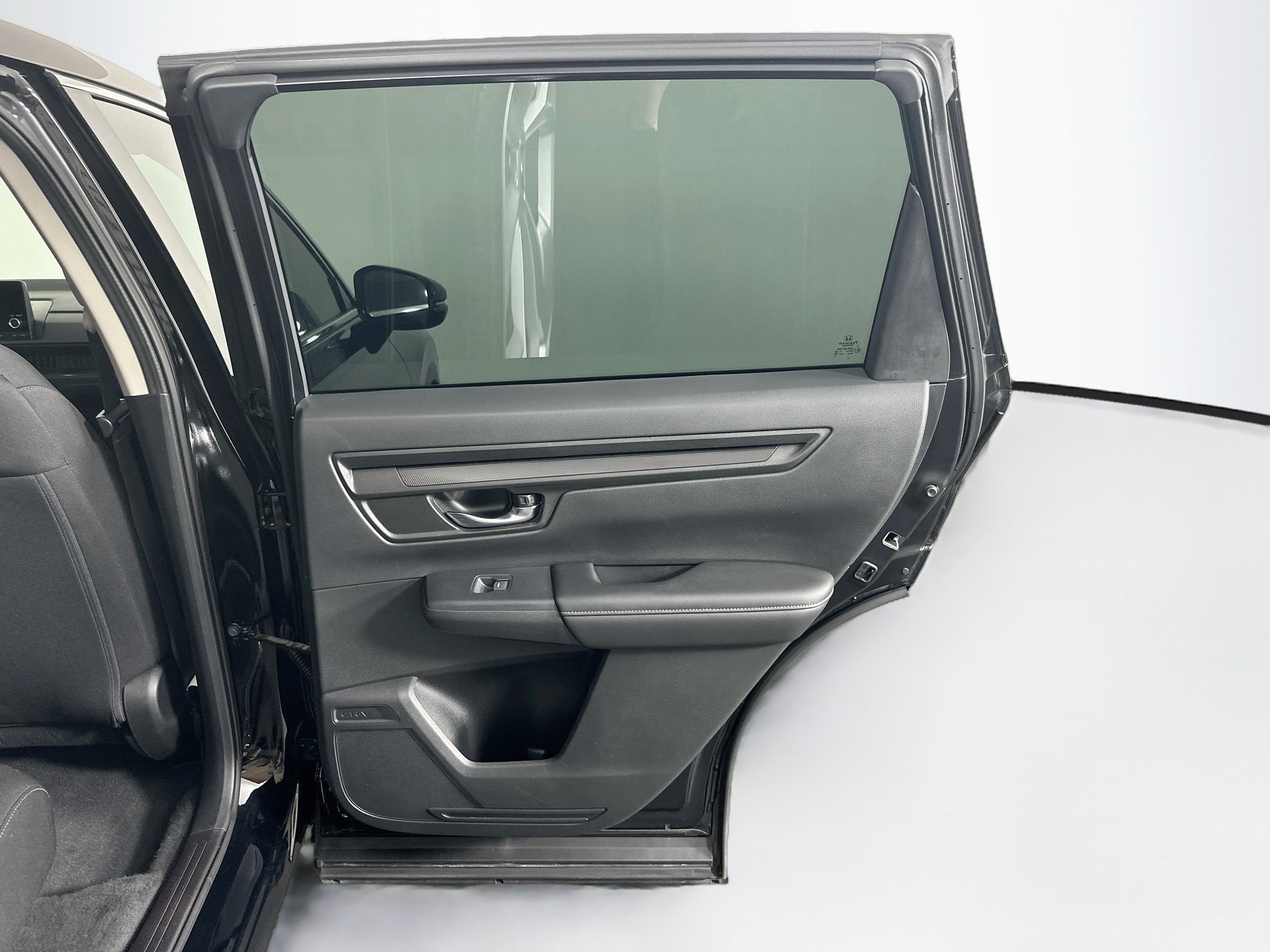 Used 2025 Honda CR-V LX image 28