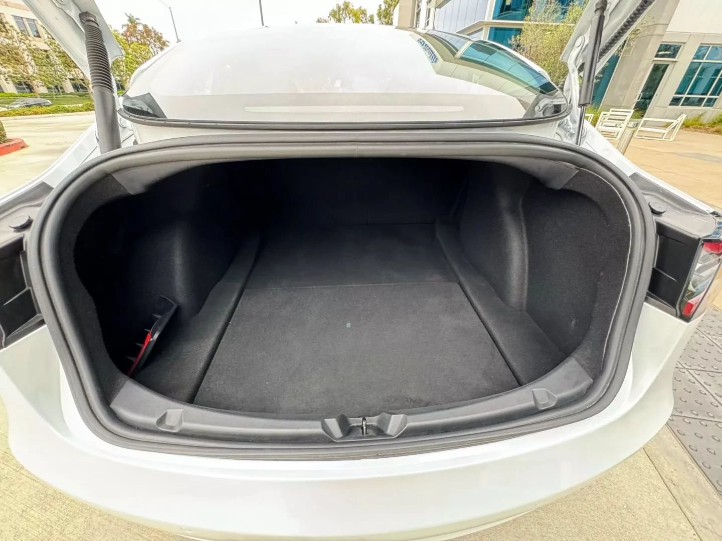 Used 2023 Tesla Model 3 Standard Range RWD image 27