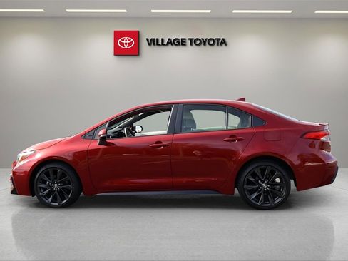 Certified 2023 Toyota Corolla SE image 2