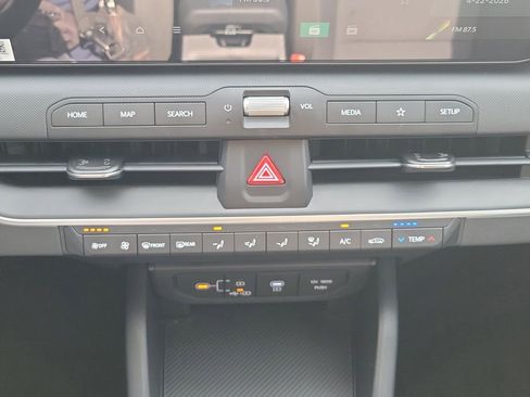 New 2026 Kia K4 LXS FWD image 31