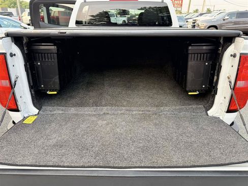 Used 2016 Chevrolet Colorado W/T w/ WT Convenience Package RWD image 18