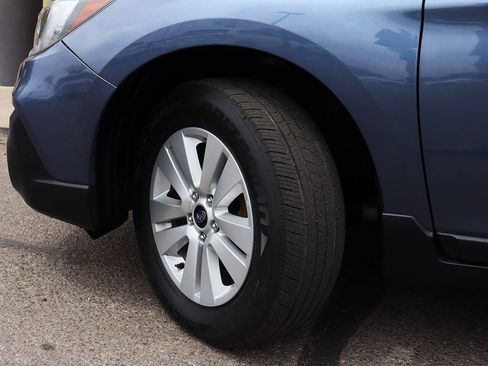 Used 2018 Subaru Outback 2.5i image 6