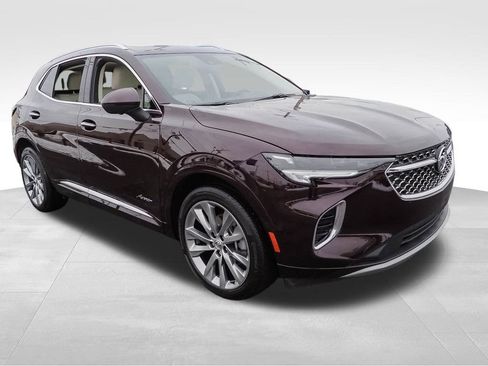Used 2023 Buick Envision Avenir image 3