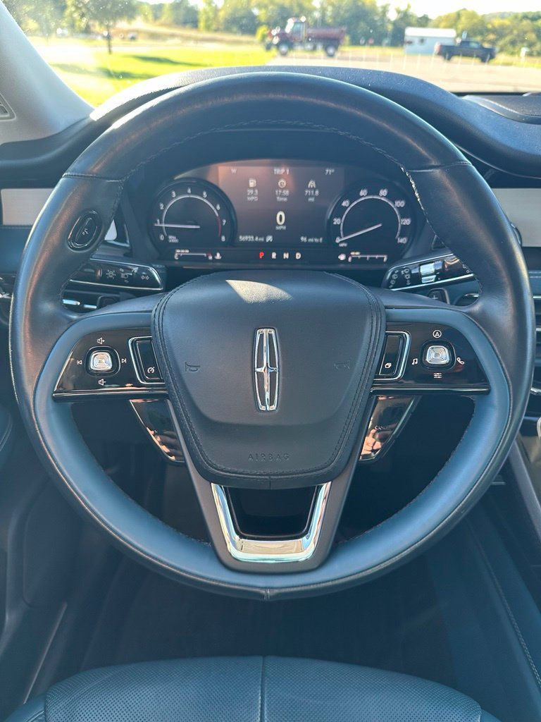 Used 2020 Lincoln Corsair Reserve w/ Elements Package AWD/4WD image 18