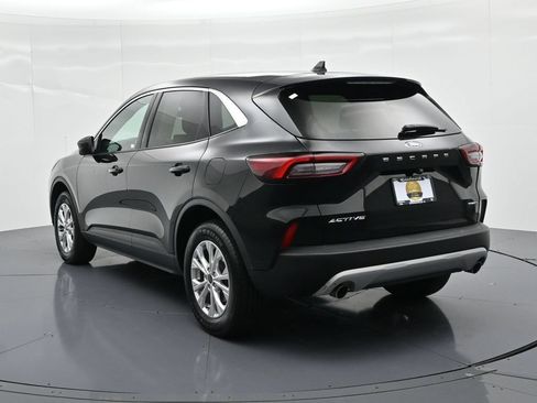 Used 2024 Ford Escape Active AWD/4WD image 8