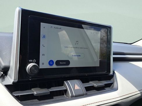 Used 2024 Toyota RAV4 XLE w/ Convenience Package image 17