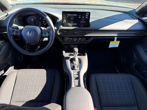 Certified 2026 Honda HR-V Sport image 17