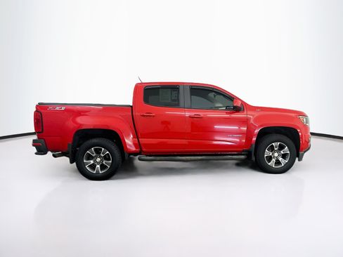 Used 2015 Chevrolet Colorado Z71 AWD/4WD image 10