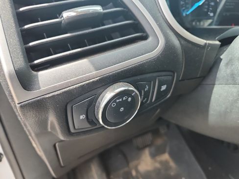 Used 2020 Ford Edge SEL image 22