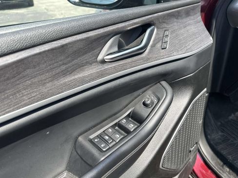 Used 2023 Jeep Grand Cherokee 4WD 4xe image 17