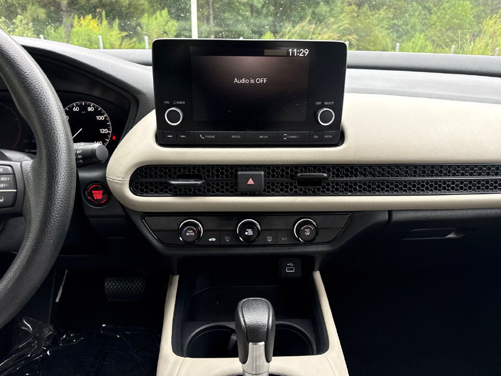 Certified 2024 Honda HR-V LX image 19