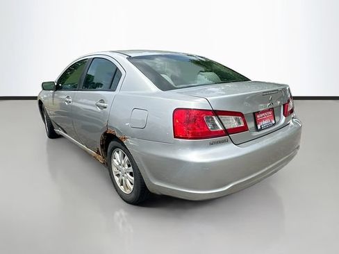 Used 2011 Mitsubishi Galant FWD image 8