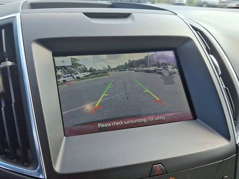 Used 2020 Ford Edge Titanium AWD/4WD image 20