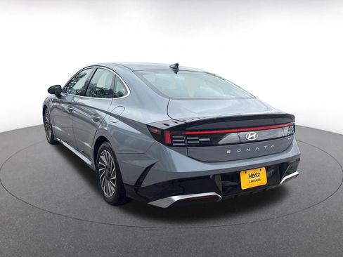 Used 2025 Hyundai Sonata SEL FWD image 13