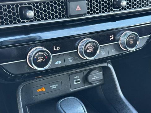Used 2023 Honda Civic Sport image 18