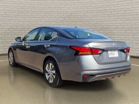 Certified 2025 Nissan Altima 2.5 S FWD image 7