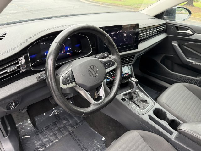 Used 2025 Volkswagen Jetta S FWD image 17
