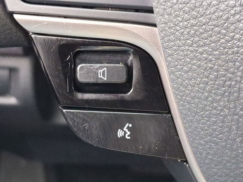 Used 2025 Toyota Camry LE image 23