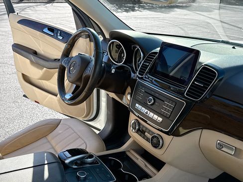 Used 2016 Mercedes-Benz GLE 350 4MATIC image 5