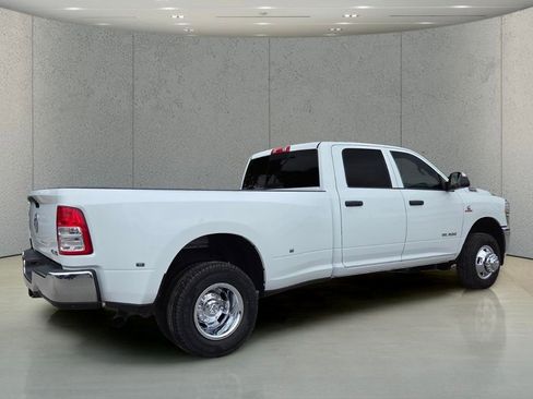 Used 2022 RAM 3500 Tradesman AWD/4WD image 3