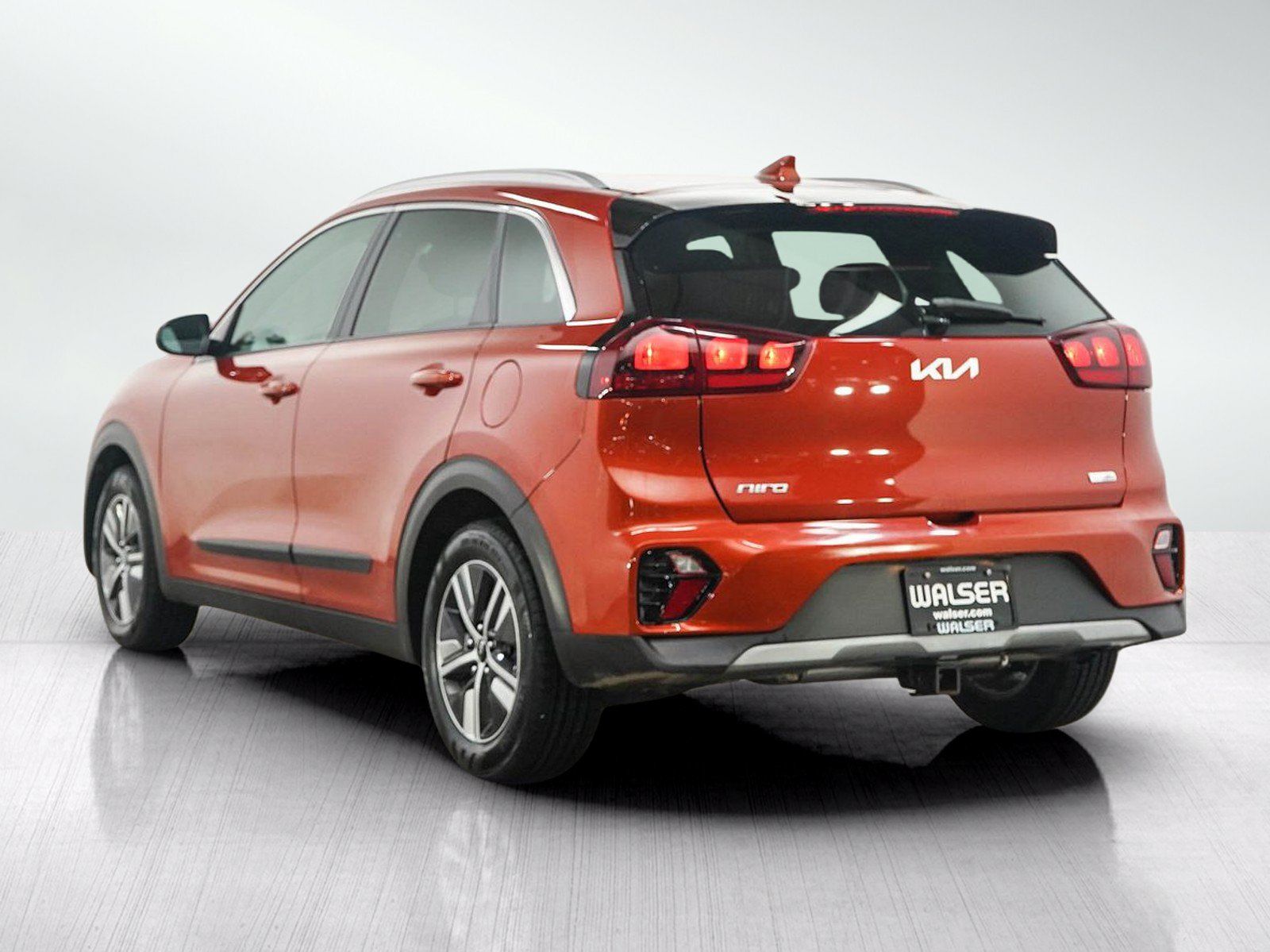 Used 2022 Kia Niro LXS FWD image 3