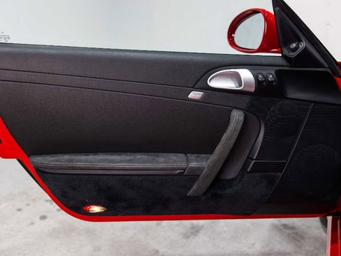 Used 2010 Porsche 911 GT3 image 11