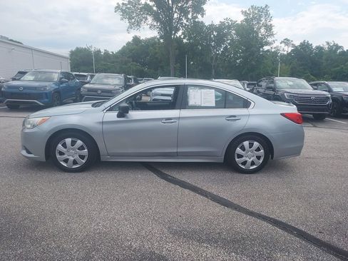 Used 2015 Subaru Legacy 2.5i AWD/4WD image 4