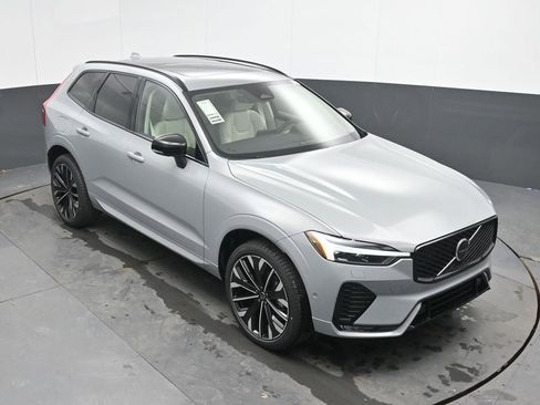 New 2026 Volvo XC60 B5 Ultra w/ Protection Package Premier AWD/4WD image 28