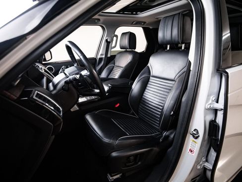 Used 2020 Land Rover Discovery HSE Luxury AWD/4WD image 5