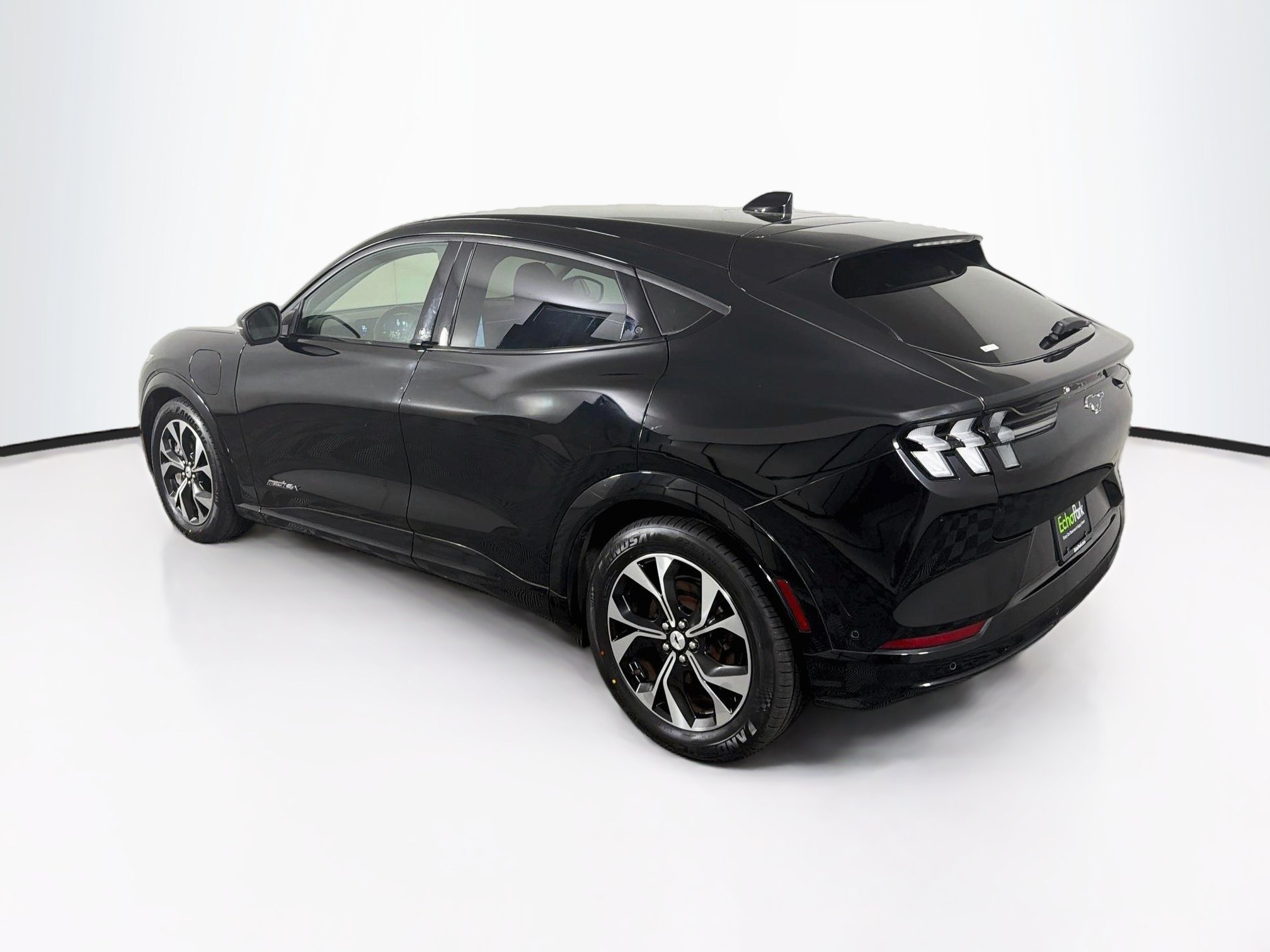 Used 2023 Ford Mustang Mach-E Premium AWD/4WD image 5
