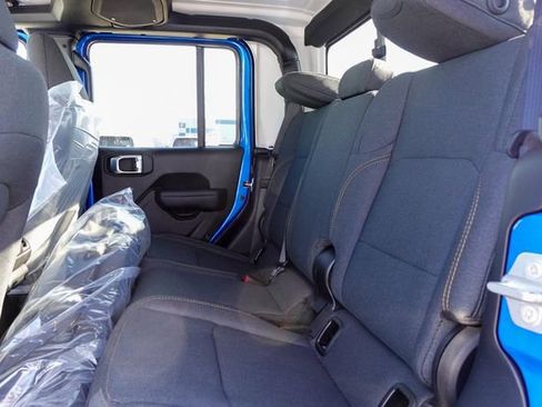 New 2026 Jeep Gladiator Sport image 24