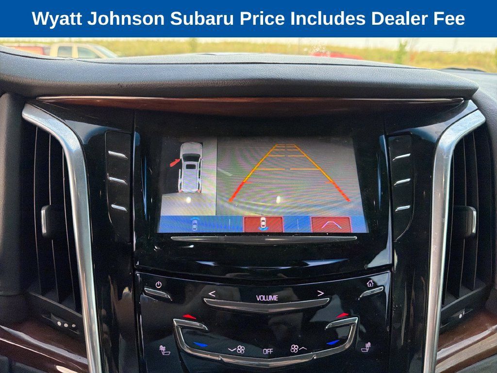 Used 2017 Cadillac Escalade ESV Premium Luxury AWD/4WD image 30