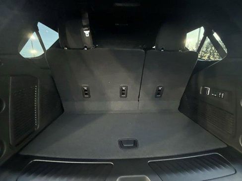 New 2026 GMC Yukon Elevation image 43