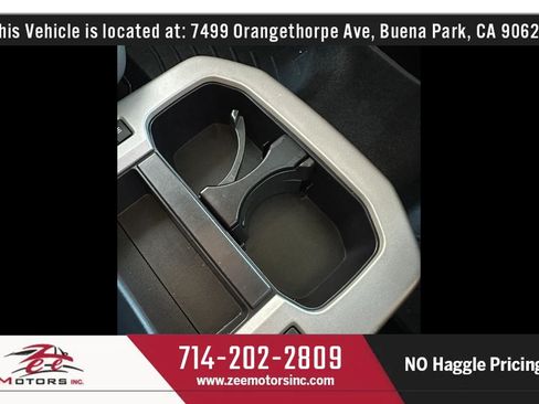 Used 2019 Toyota Sequoia Platinum w/ Carpet Mat Package (TMS) AWD/4WD image 52