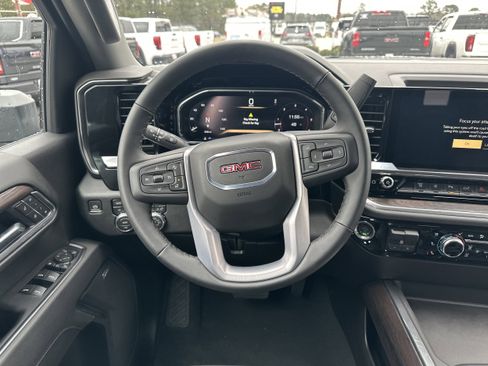 New 2026 GMC Sierra 2500 SLT w/ SLT Premium Package image 23