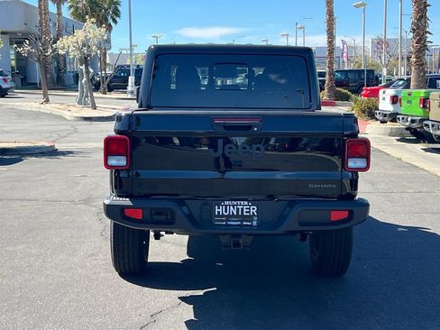 New 2026 Jeep Gladiator Sport AWD/4WD image 6