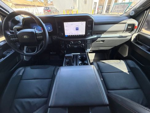 Used 2025 Ford F150 Raptor image 19