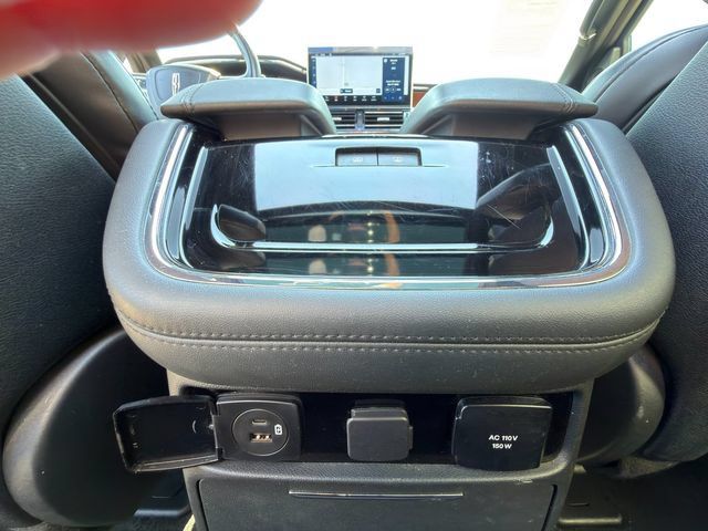 Used 2022 Lincoln Navigator Reserve AWD/4WD image 19