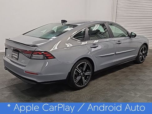 Used 2025 Honda Accord Sport image 9