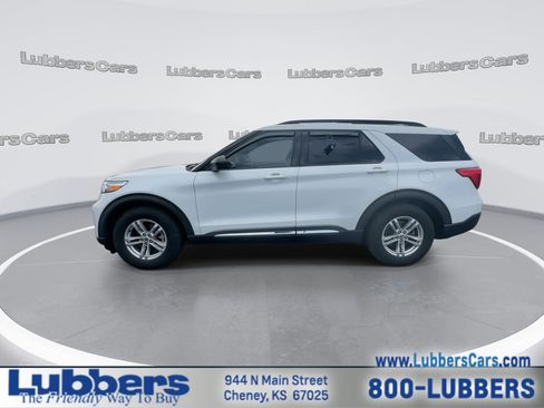 Used 2020 Ford Explorer XLT w/ Equipment Group 202A RWD image 5