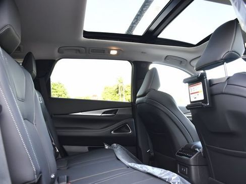 New 2027 INFINITI QX60 Luxe w/ Cargo Package FWD image 31