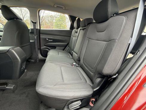 New 2026 Hyundai Tucson SE image 23