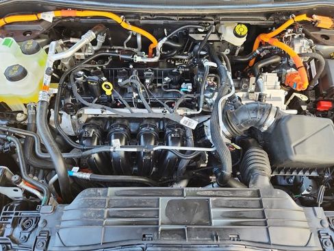 New 2025 Lincoln Corsair Grand Touring image 19