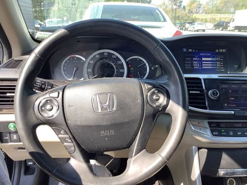 Used 2015 Honda Accord EX-L image 6
