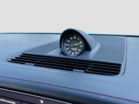 Used 2019 Porsche Panamera 4 image 38