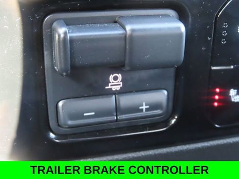 Used 2023 GMC Sierra 1500 SLE image 34