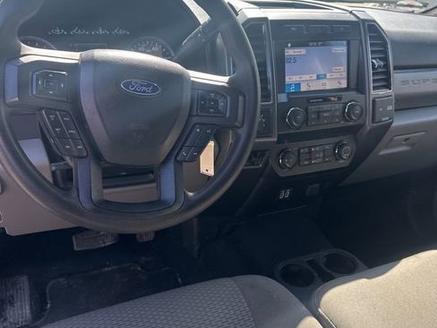 Used 2019 Ford F250 XLT w/ XLT Value Package image 14
