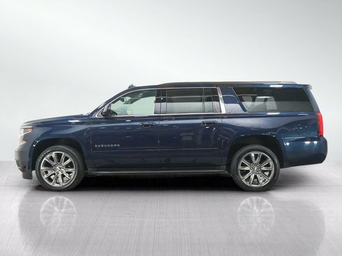 Used 2018 Chevrolet Suburban LT w/ Max Trailering Package AWD/4WD image 2